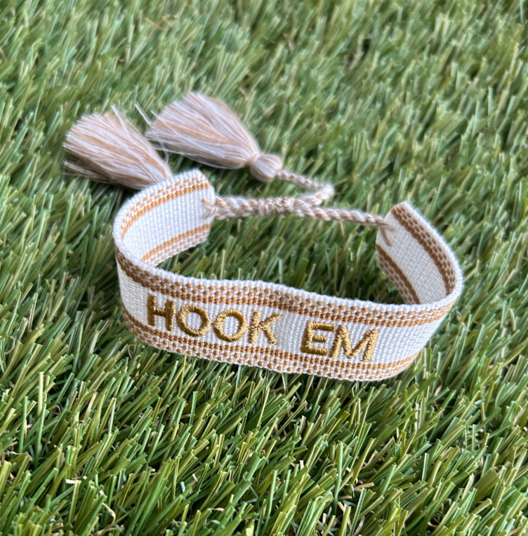 Woven Game Day Bracelet | Hook Em'